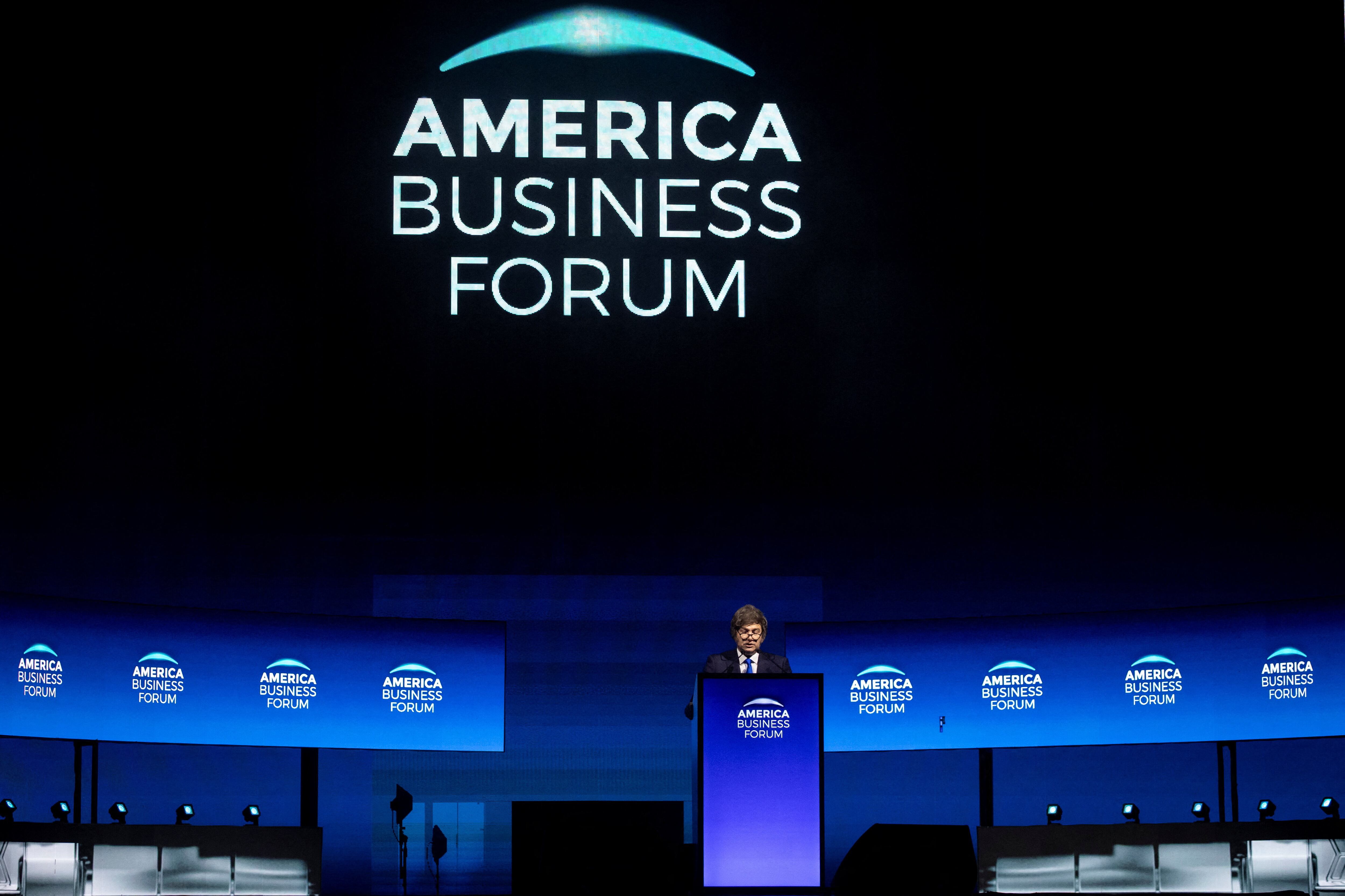 milei-le-envio-guinos-a-trump-critico-al-alcalde-electo-de-nueva-york-e-invito-a-invertir-en-la-argentina-3 Milei le envió guiños a Trump, criticó al alcalde electo de Nueva York e invitó a invertir en la Argentina