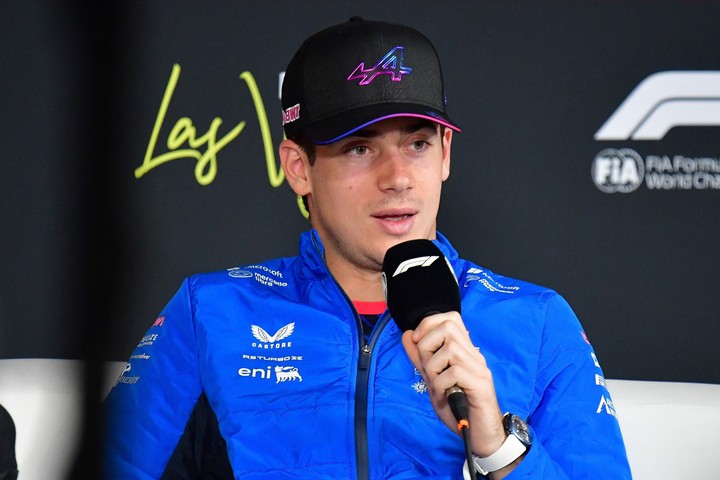 se-calento-la-previa-del-gp-de-las-vegas-entre-lance-stroll-y-franco-colapinto-tal-vez-esta-frustrado-que-se-enfoque-en-sumar-un-punto-1 Se calentó la previa del GP de Las Vegas entre Lance Stroll y Franco Colapinto: "Tal vez está frustrado, que se enfoque en sumar un punto"