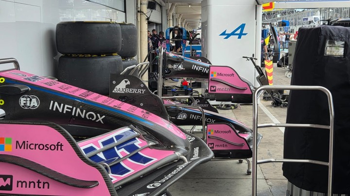 video-ole-el-trabajo-a-contrarreloj-de-alpine-para-arreglar-el-auto-de-franco-colapinto-2 Video Olé: el trabajo a contrarreloj de Alpine para arreglar el auto de Franco Colapinto