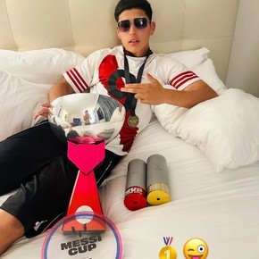 asi-vieron-en-europa-la-consagracion-de-river-en-la-messi-cup-el-clon-de-julian-alvarez-y-mas-2 Así vieron en Europa la consagración de River en la Messi Cup: "El clon de Julián Álvarez" y más