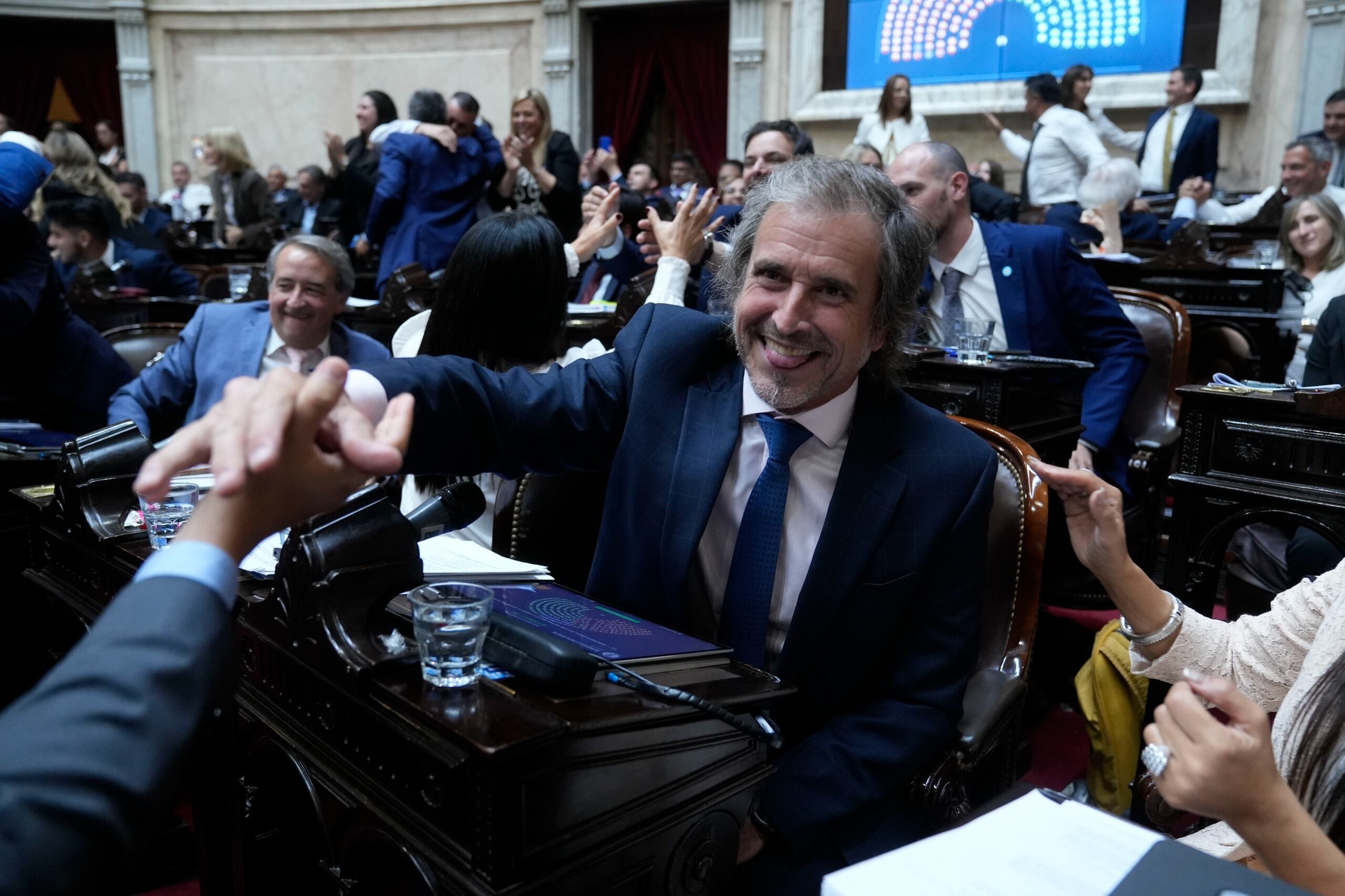 diputados-aprobo-en-general-el-presupuesto-2026-pero-continuan-las-negociaciones-por-los-articulos-clave-1 Diputados aprobó en general el Presupuesto 2026, pero continúan las negociaciones por los artículos clave