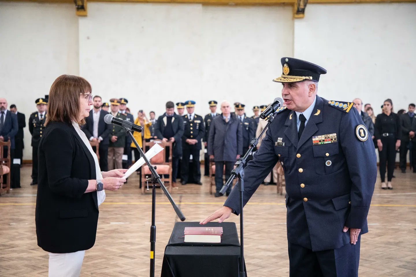 el-escandalo-de-la-comida-en-la-carcel-de-ezeiza-un-negocio-de-25-millones-de-dolares-por-ano-y-viandas-con-pelos-clavos-y-carne-podrida El escándalo de la comida en la cárcel de Ezeiza: un negocio de 25 millones de dólares por año y viandas con pelos, clavos y carne podrida