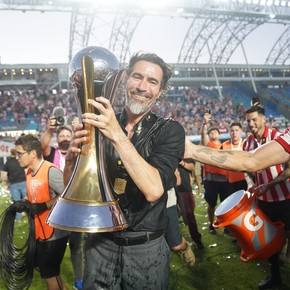 el-fuerte-ataque-de-milei-a-tapia-con-elogio-a-veron-1 El fuerte ataque de Milei a Tapia con elogio a Verón