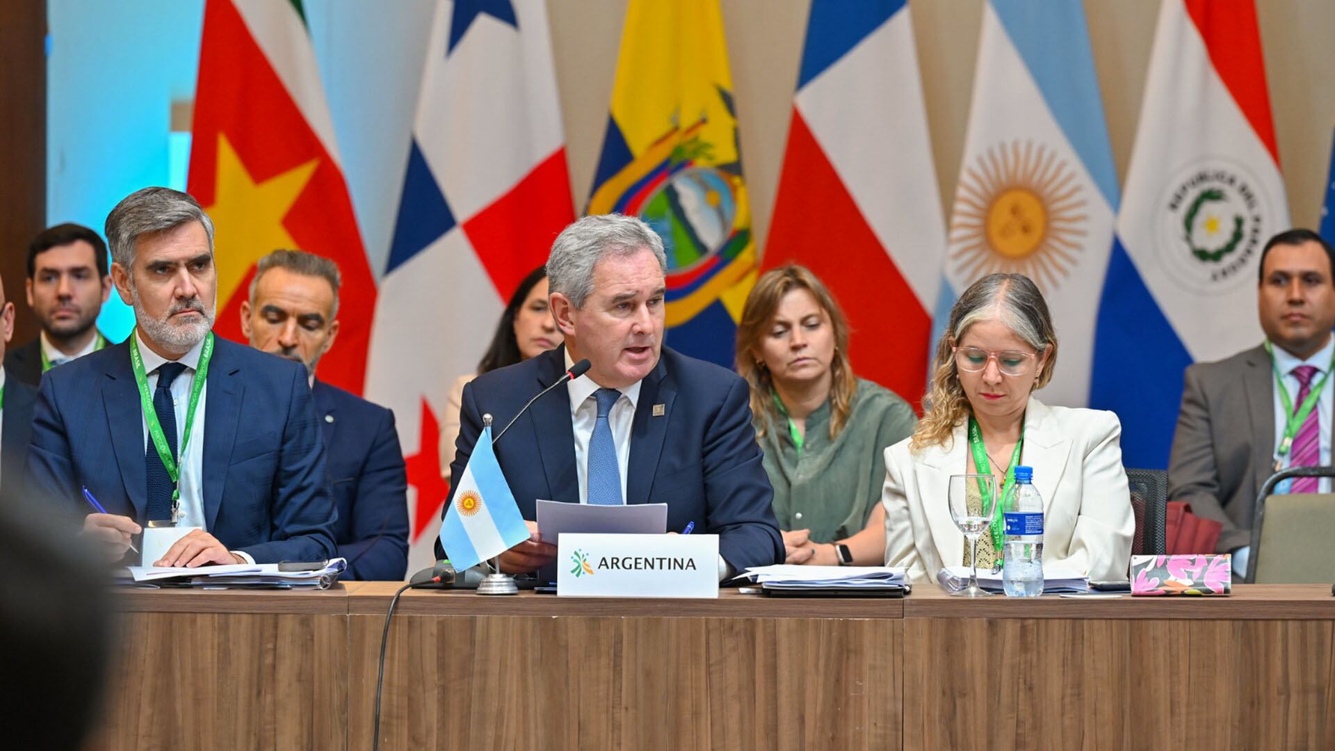 javier-milei-llega-a-brasil-para-participar-de-la-cumbre-del-mercosur-con-el-acuerdo-con-la-union-europea-en-stand-by-2 Javier Milei llega a Brasil para participar de la cumbre del Mercosur, con el acuerdo con la Unión Europea en stand by