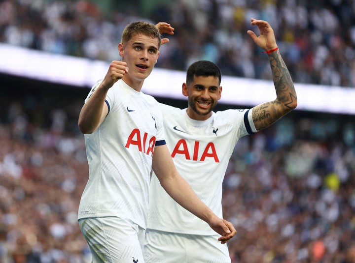 la-advertencia-del-companero-de-zaga-del-cuti-romero-pensando-en-el-mundial-si-nos-cruzamos-te-pego-2 La "advertencia" del compañero de zaga del Cuti Romero pensando en el Mundial: "Si nos cruzamos te pego"