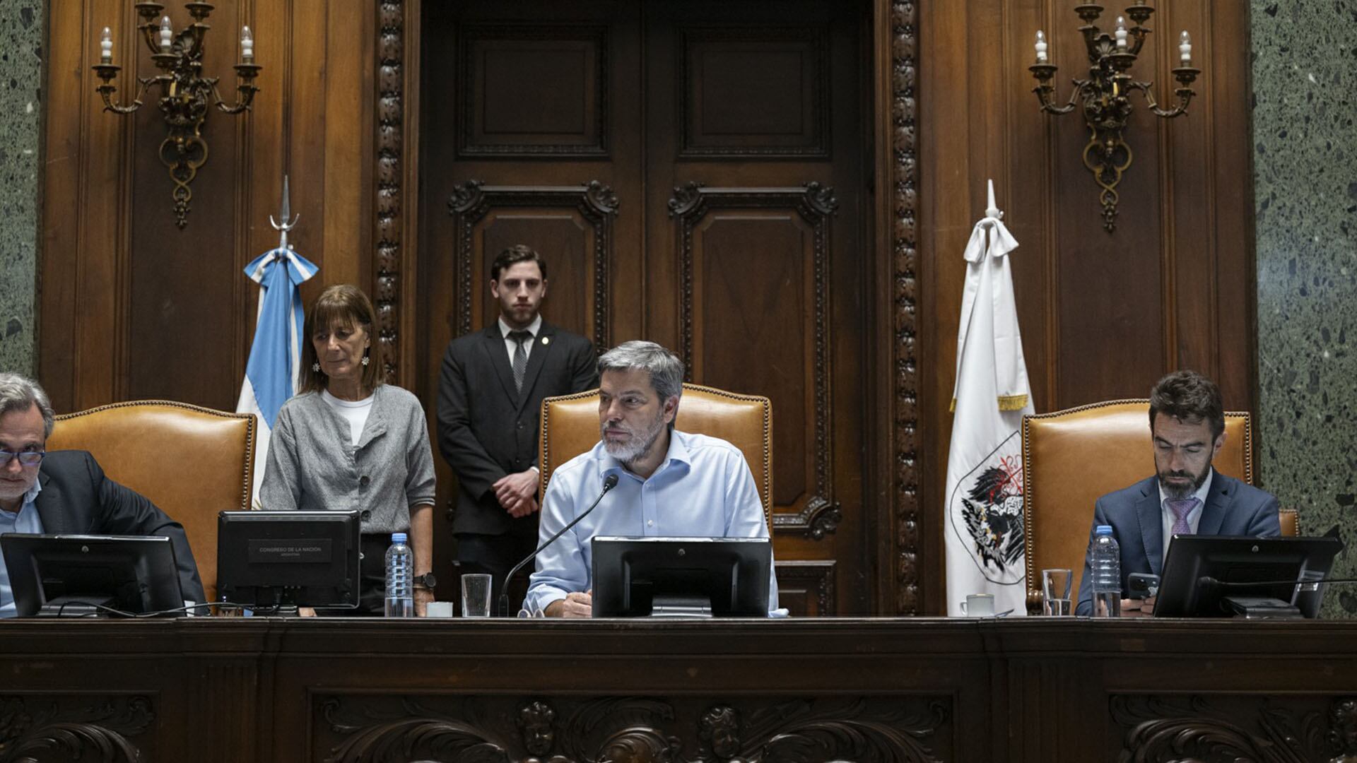 larreta-santoro-lospennato-y-la-nueva-legislatura-portena-semana-clave-para-definir-quien-controla-un-presupuesto-millonario-1 Larreta, Santoro, Lospennato y la nueva Legislatura porteña: semana clave para definir quién controla un presupuesto millonario