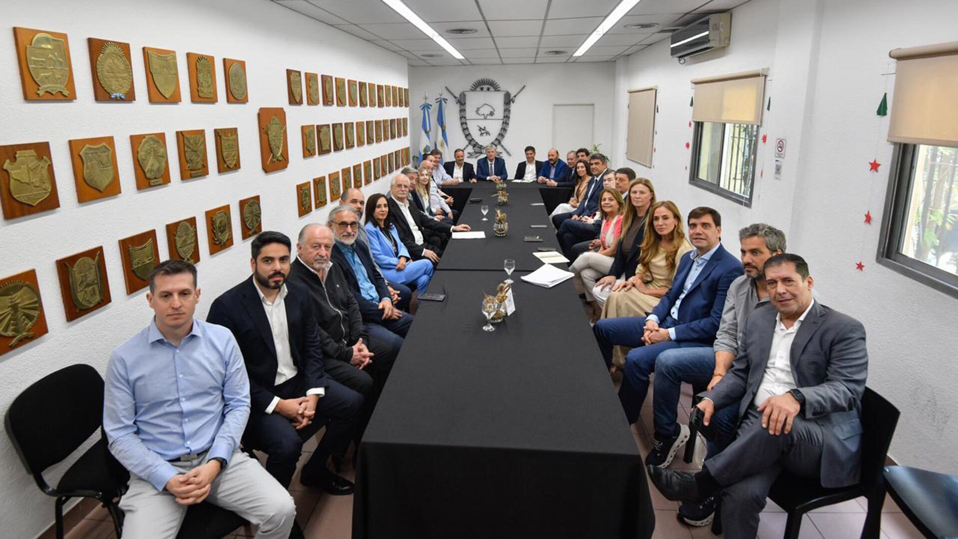 los-gobernadores-opositores-a-milei-criticaron-la-reforma-laboral-genera-mas-desfinanciamiento-federal-1 Los gobernadores opositores a Milei criticaron la reforma laboral: “Genera más desfinanciamiento federal”