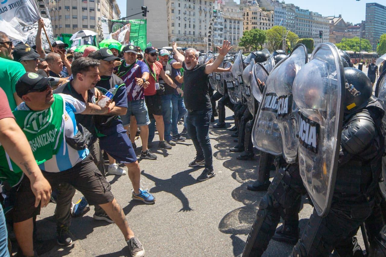 los-movimientos-sociales-lanzaran-una-jornada-nacional-contra-el-hambre-y-anticipan-un-diciembre-de-tension-2 Los movimientos sociales lanzarán una jornada nacional “contra el hambre” y anticipan un diciembre de tensión