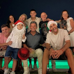 los-tatuajes-de-anibal-moreno-que-son-furor-entre-los-hinchas-de-river-dragon-ball-z-el-chavo-y-mas-7 Los tatuajes de Aníbal Moreno que son furor entre los hinchas de River: Dragon Ball Z, El Chavo y más