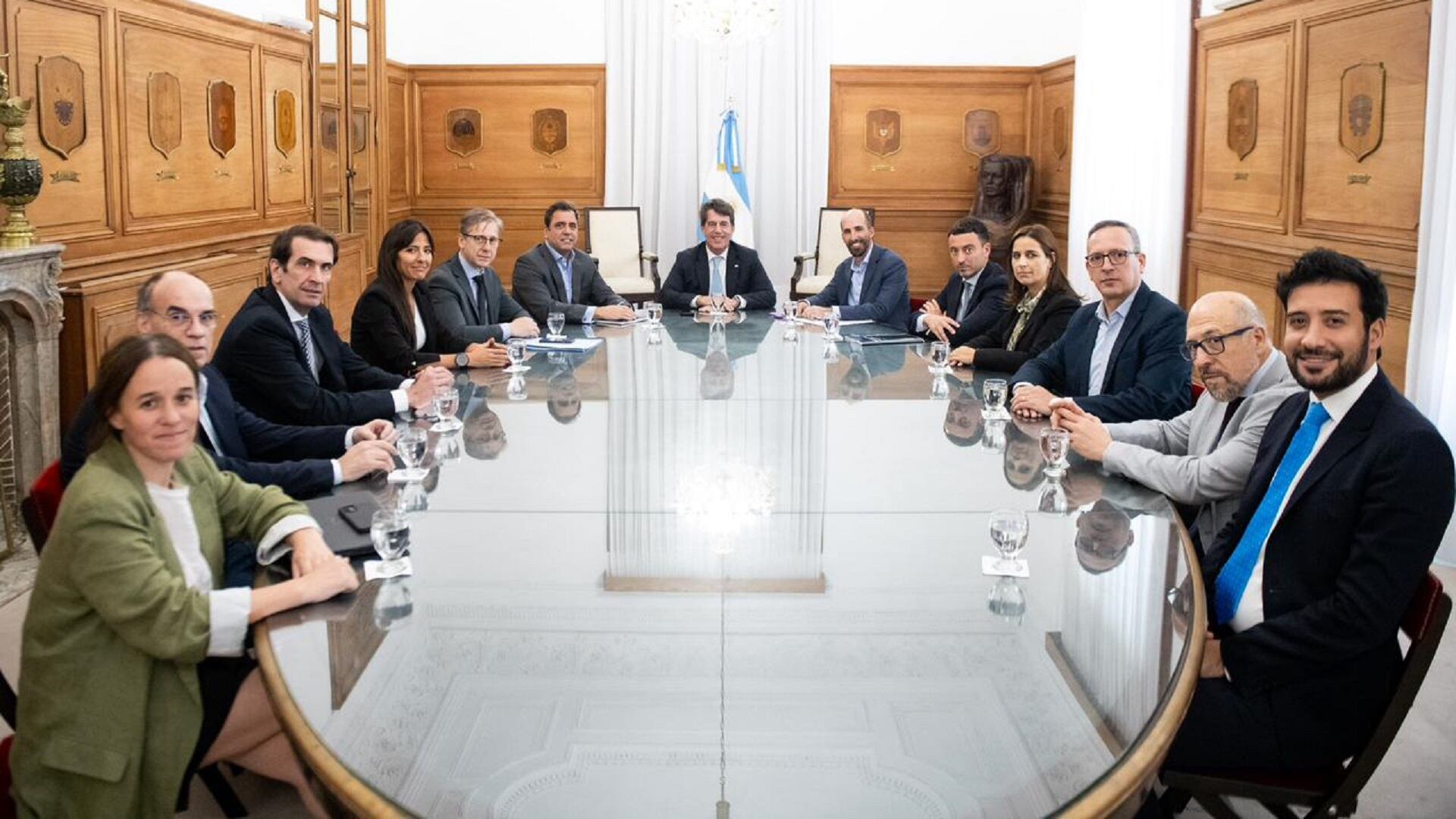 manuel-adorni-desplazo-a-jose-rolandi-y-reorganiza-el-organigrama-interno-de-la-jefatura-de-gabinete-2 Manuel Adorni desplazó a José Rolandi y reorganiza el organigrama interno de la Jefatura de Gabinete