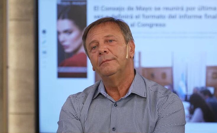 oscar-zago-hay-diputados-que-mas-que-venir-a-hacer-su-trabajo-vienen-a-hacer-show Oscar Zago: “Hay diputados que más que venir a hacer su trabajo, vienen a hacer show”