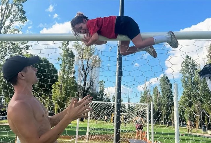 otra-senal-de-ander-herrera-desde-sus-vacaciones-en-espana-2 Otra señal de Ander Herrera desde sus vacaciones en España