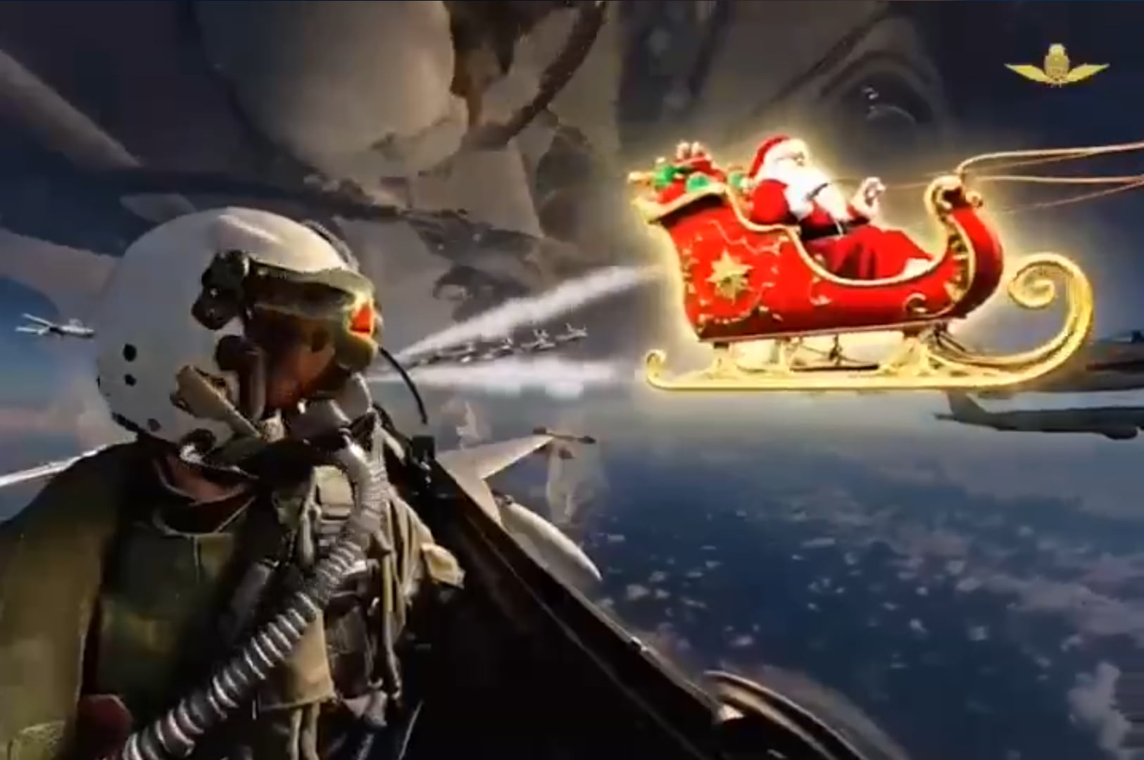 papa-noel-llega-con-su-trineo-en-f-16-el-curioso-saludo-navideno-de-la-fuerza-aerea-1 Papá Noel llega con su trineo en F-16: el curioso saludo navideño de la Fuerza Aérea