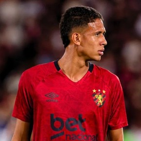 que-dijeron-en-inglaterra-del-doblete-del-cuti-romero-4 Qué dijeron en Inglaterra del doblete del Cuti Romero