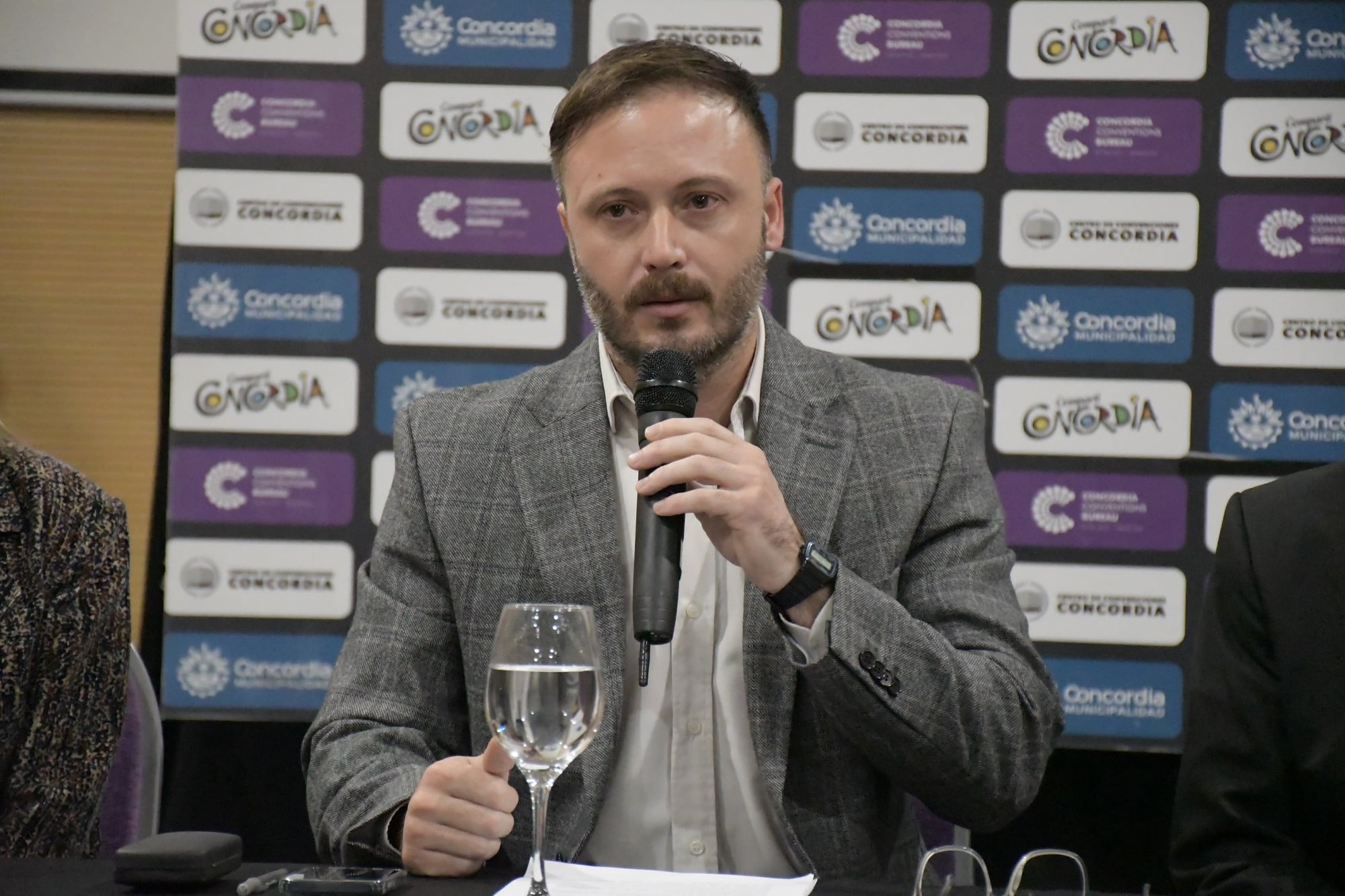 un-municipio-de-entre-rios-busca-eliminar-un-impuesto-para-los-espectaculos-y-la-venta-de-entradas-1 Un municipio de Entre Ríos busca eliminar un impuesto para los espectáculos y la venta de entradas