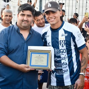 zeballos-sobre-el-trabajo-que-hizo-paredes-para-recuperarlo-me-dio-mucho-carino-3 Zeballos, sobre el trabajo que hizo Paredes para recuperarlo: "Me dio mucho cariño"