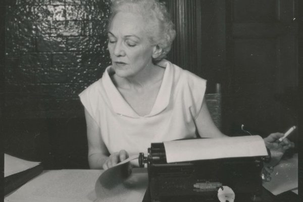 “¿Alguna vez habías visto tantos funerales?”: fragmento de ‘Pálido caballo, pálido jinete’, de Katherine Anne Porter