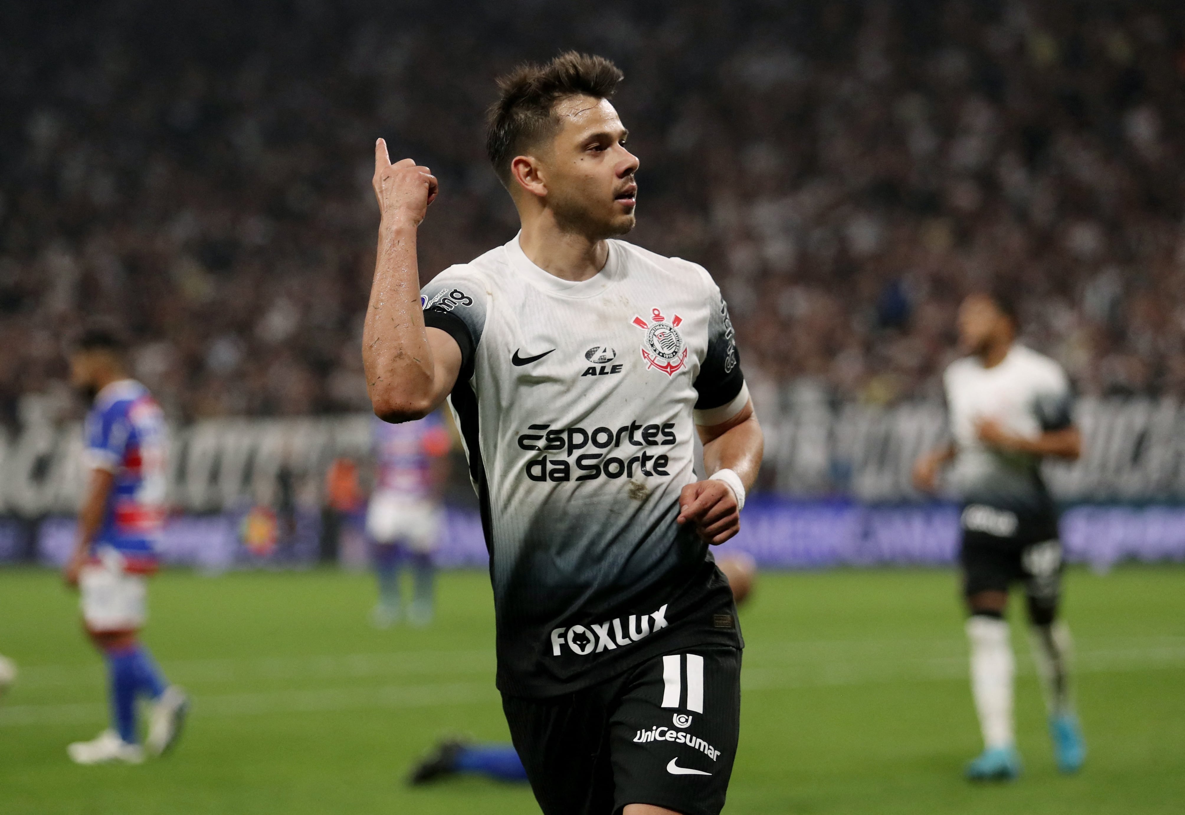 Ángel Romero marcó 62 goles en 363 partidos con el Corinthians (REUTERS/Carla Carniel)