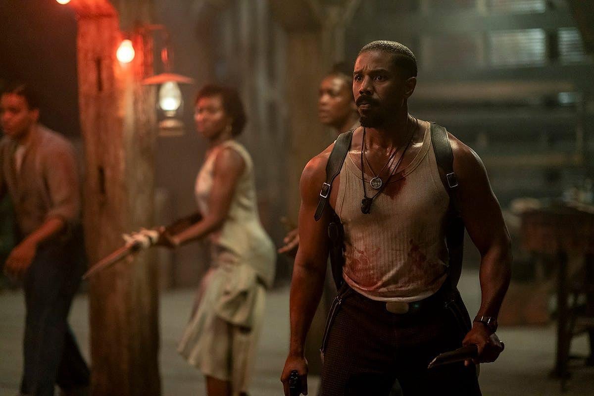 Michael B. Jordan como Smoke