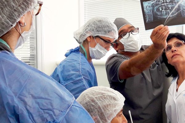 Boom de demanda en el Hospital Odontológico de la UBA: los tres motivos por los que hay más de mil pacientes por día