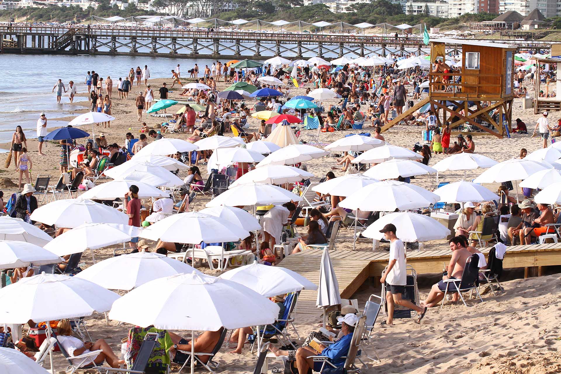 Los rayos UV afectan la visión incluso en días nublados (RS Fotos)