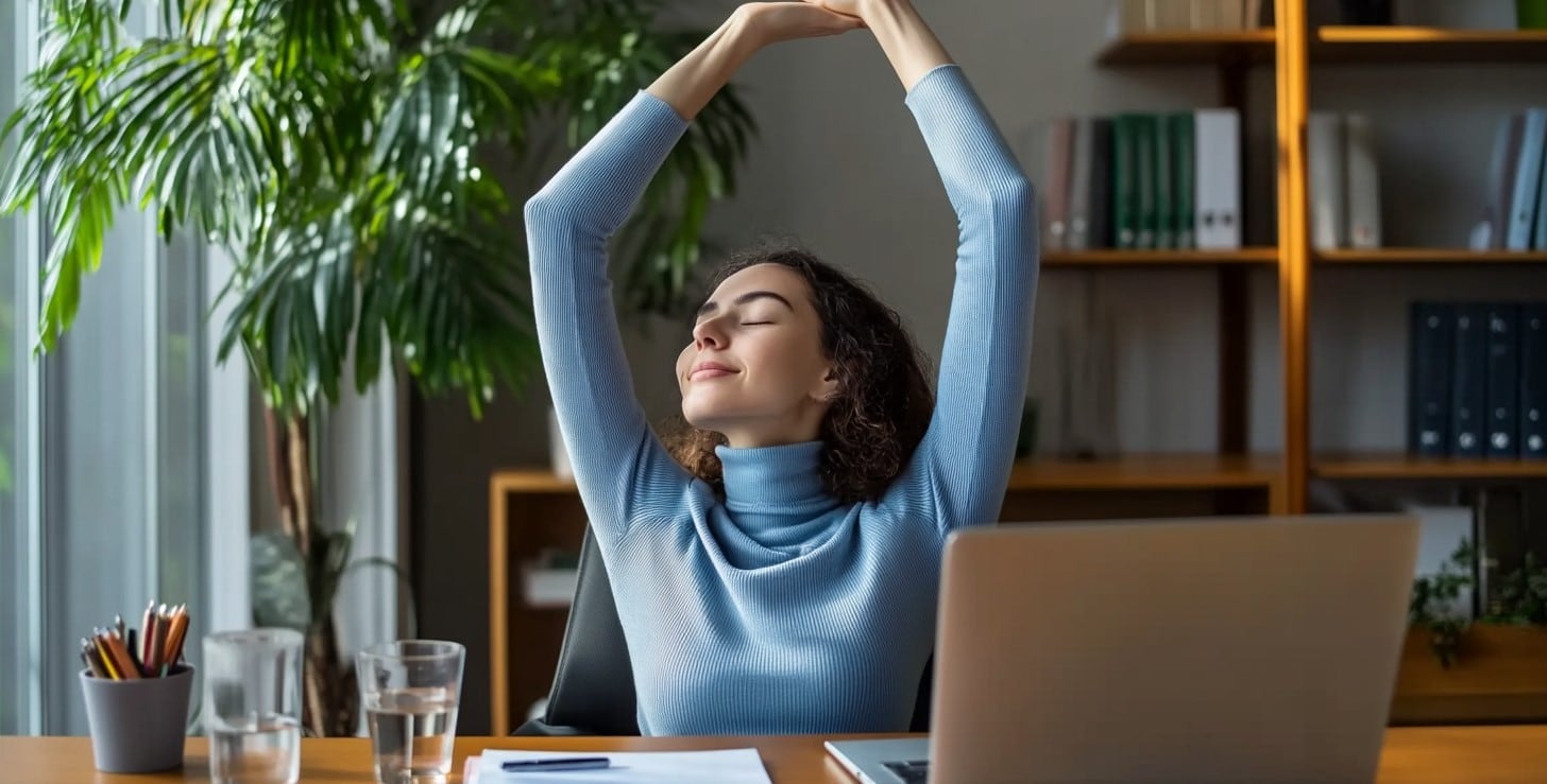 Cómo prevenir el dolor cervical: seis consejos de expertos de Harvard para aliviar molestias