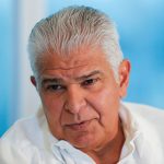 Crisis de basura en un distrito clave de Panamá fuerza intervención del gobierno central