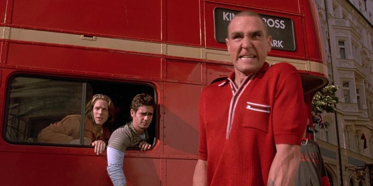 En Eurotrip (2004) Jones interpretó uno de sus más recordados papeles al hacer de un hooligan fanático del Manchester United (IMDb)