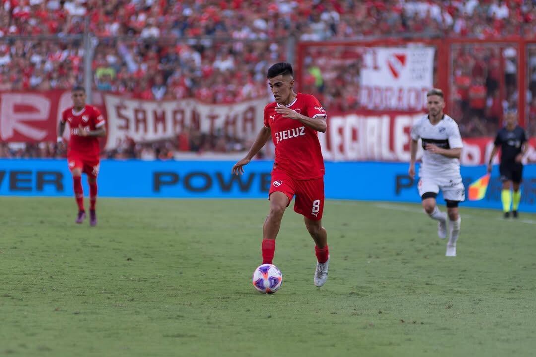 El pase Kevin López pertenece a Independiente