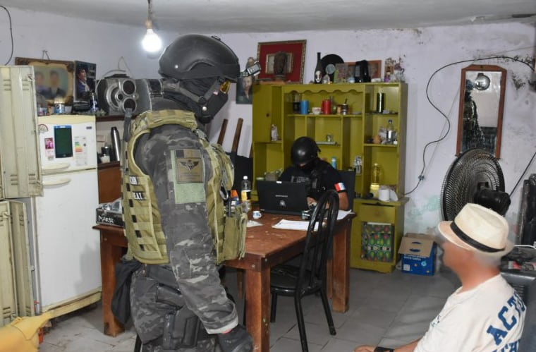 Imágenes de uno de los allanamientos realizados el 9 de enero