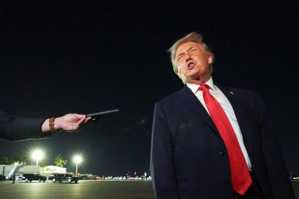 Donald Trump anunció que se reunirá con el secretario general de la OTAN en Suiza para hablar sobre Groenlandia