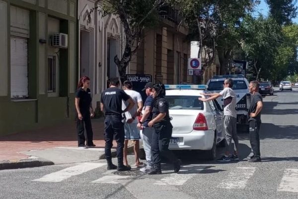 Echaron a un empleado de la Municipalidad de Cipolletti por usar una tarjeta oficial para cargar combustible