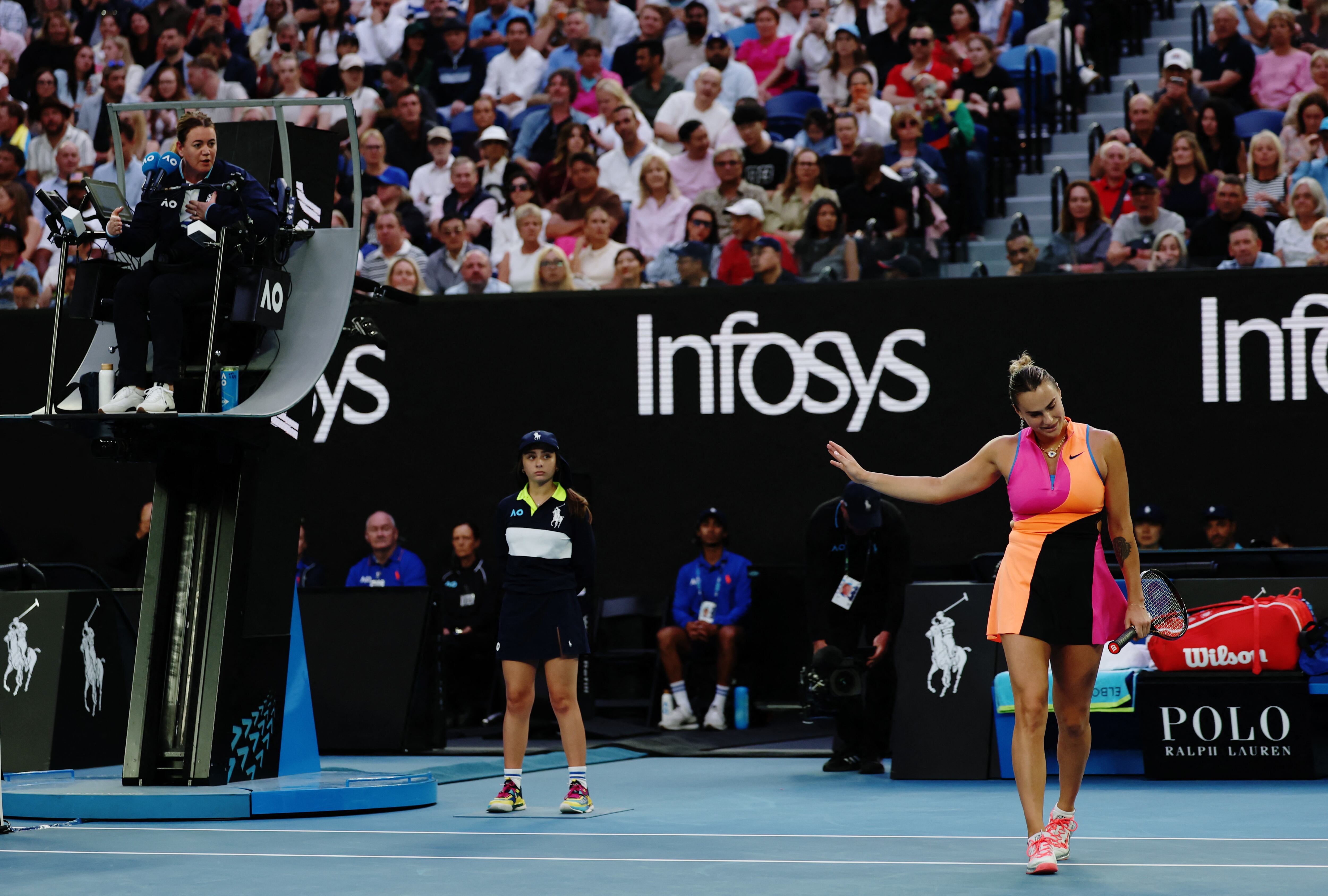 El reclamo de Sabalenka a la jueza tras la sanción (Foto: Reuters/Hollie Adams)