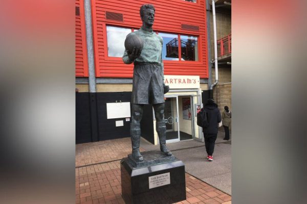 El día que un arquero se quedó esperando el inicio de un partido que se había suspendido y no le avisaron