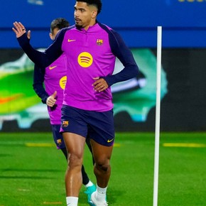 el-dt-del-espanyol-calento-el-clasico-contra-barcelona-no-estan-en-condiciones-de-dar-lecciones-a-nadie-3 El DT del Espanyol calentó el clásico contra Barcelona: "No están en condiciones de dar lecciones a nadie"