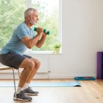 El fortalecimiento muscular y la correcta postura reducen el riesgo de dolor ciático