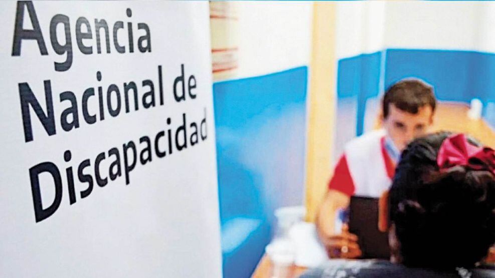 La reducción del 45,7% en la estructura jerárquica del Ministerio de Salud busca optimizar recursos y mejorar la eficiencia estatal