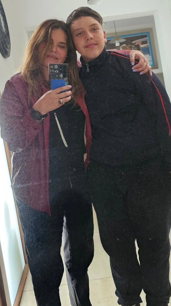 Thiago afirma que su colaboración en la comedia no responde a una obligación, sino a su propio deseo de aprender y ayudar