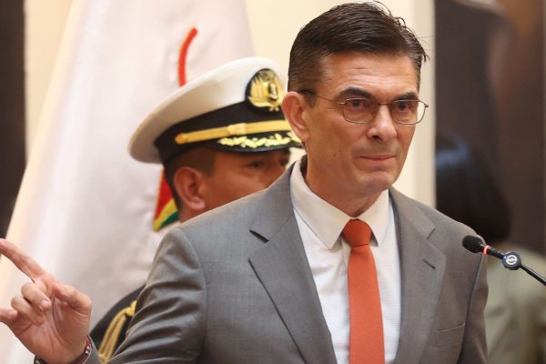 El presidente Rodrigo Paz propuso una nueva ley para el litio en Bolivia