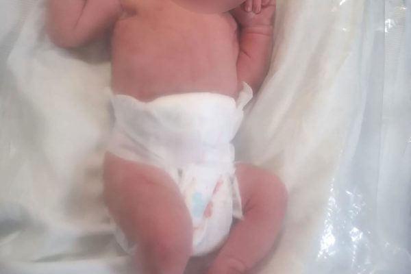 El testimonio de la policía que encontró a la bebé tirada en un tacho de basura: “Necesitaba saber que esté bien”