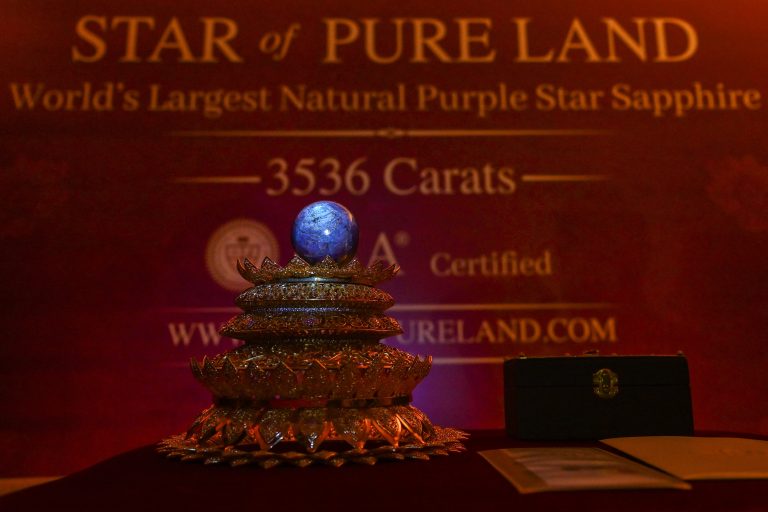 El zafiro estrella más grande del mundo fue descubierto en Sri Lanka y podría valer 300 millones de dólares