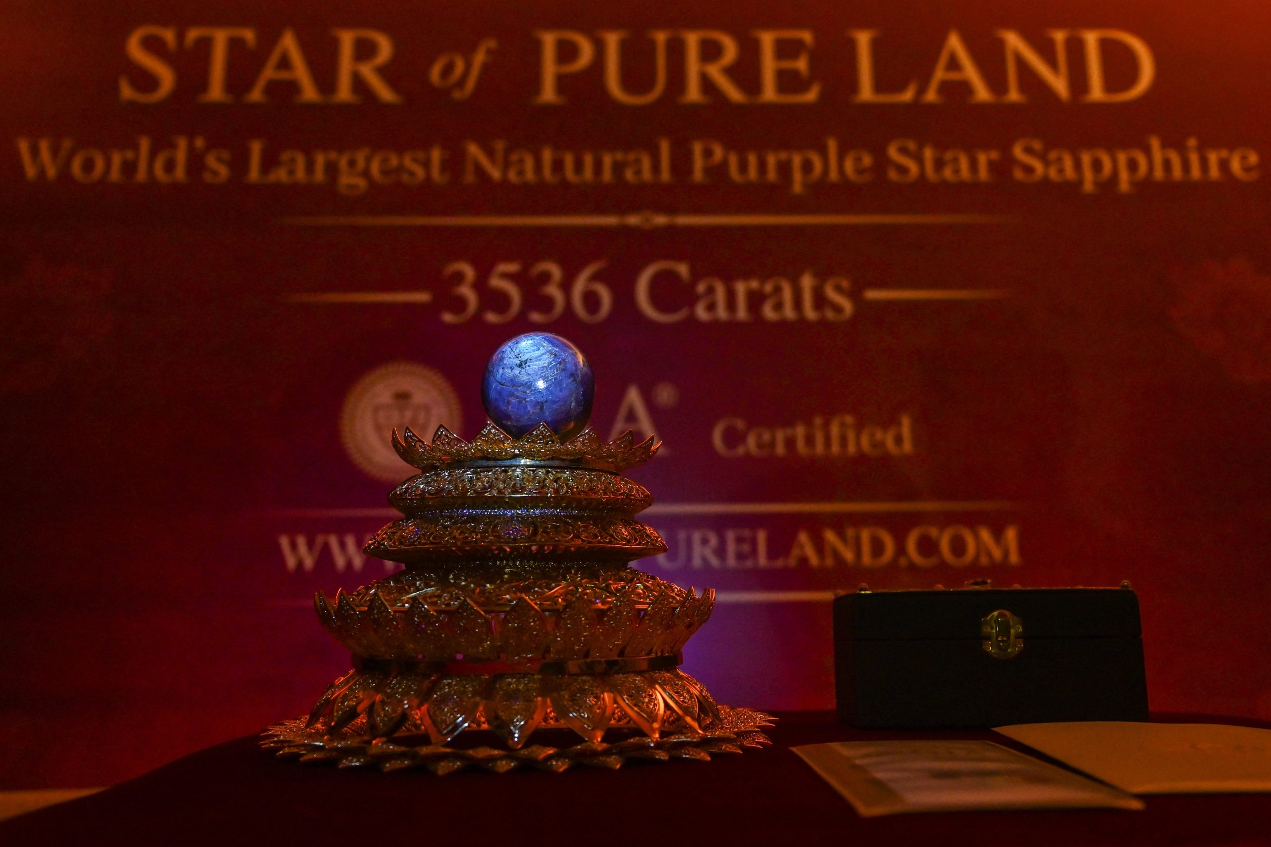 El zafiro estrella más grande del mundo fue descubierto en Sri Lanka y podría valer 300 millones de dólares