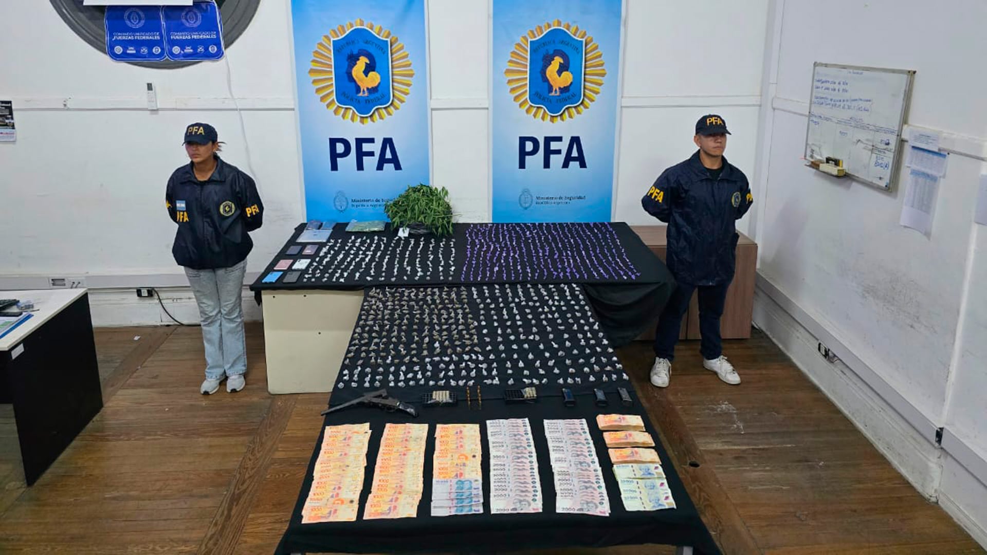 Los operativos se realizaron tras un triple crimen originado por la disputa territorial entre bandas