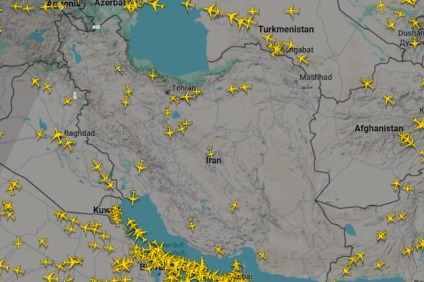 EN VIVO | El ex príncipe heredero de Irán sostuvo que bajo el régimen ayatolá el país quedó ligado al “terrorismo, el extremismo y la pobreza”