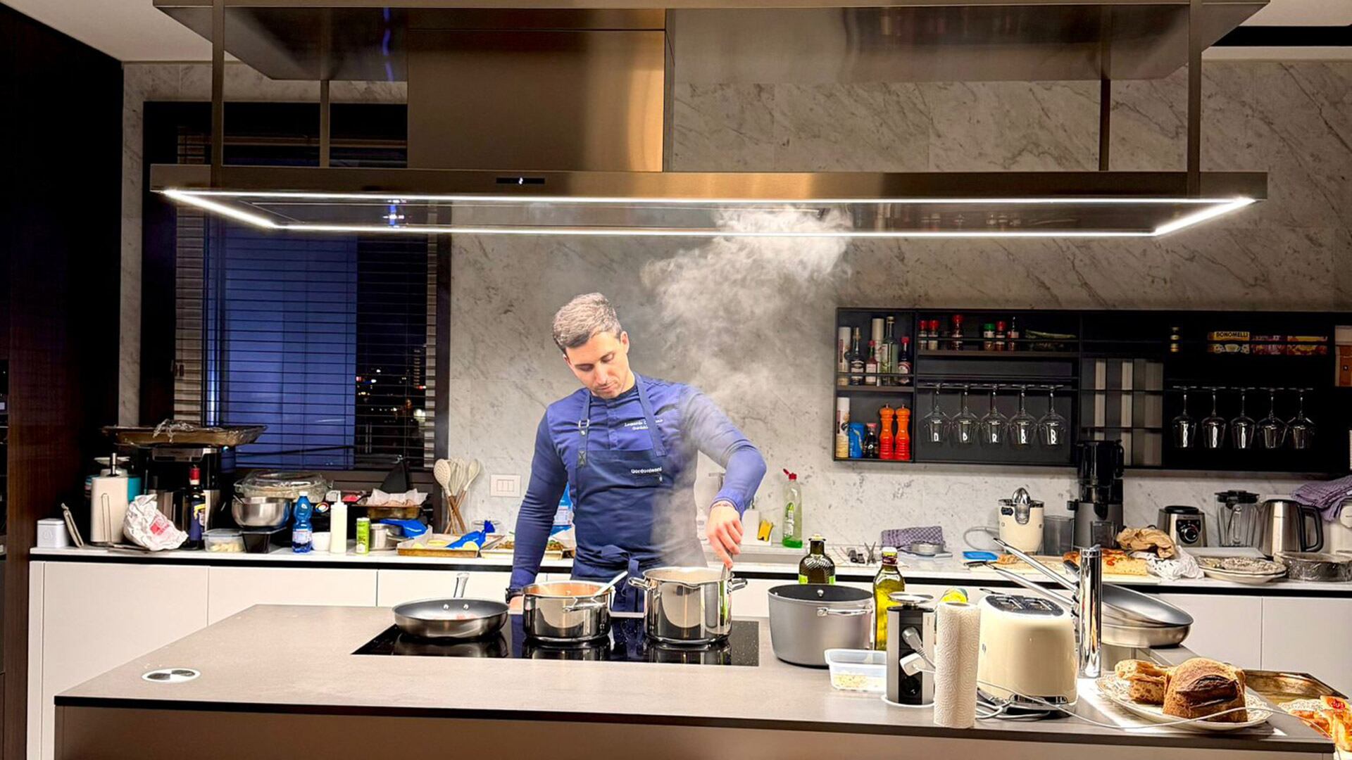 Cannavale les cocina a futbolistas y tenistas