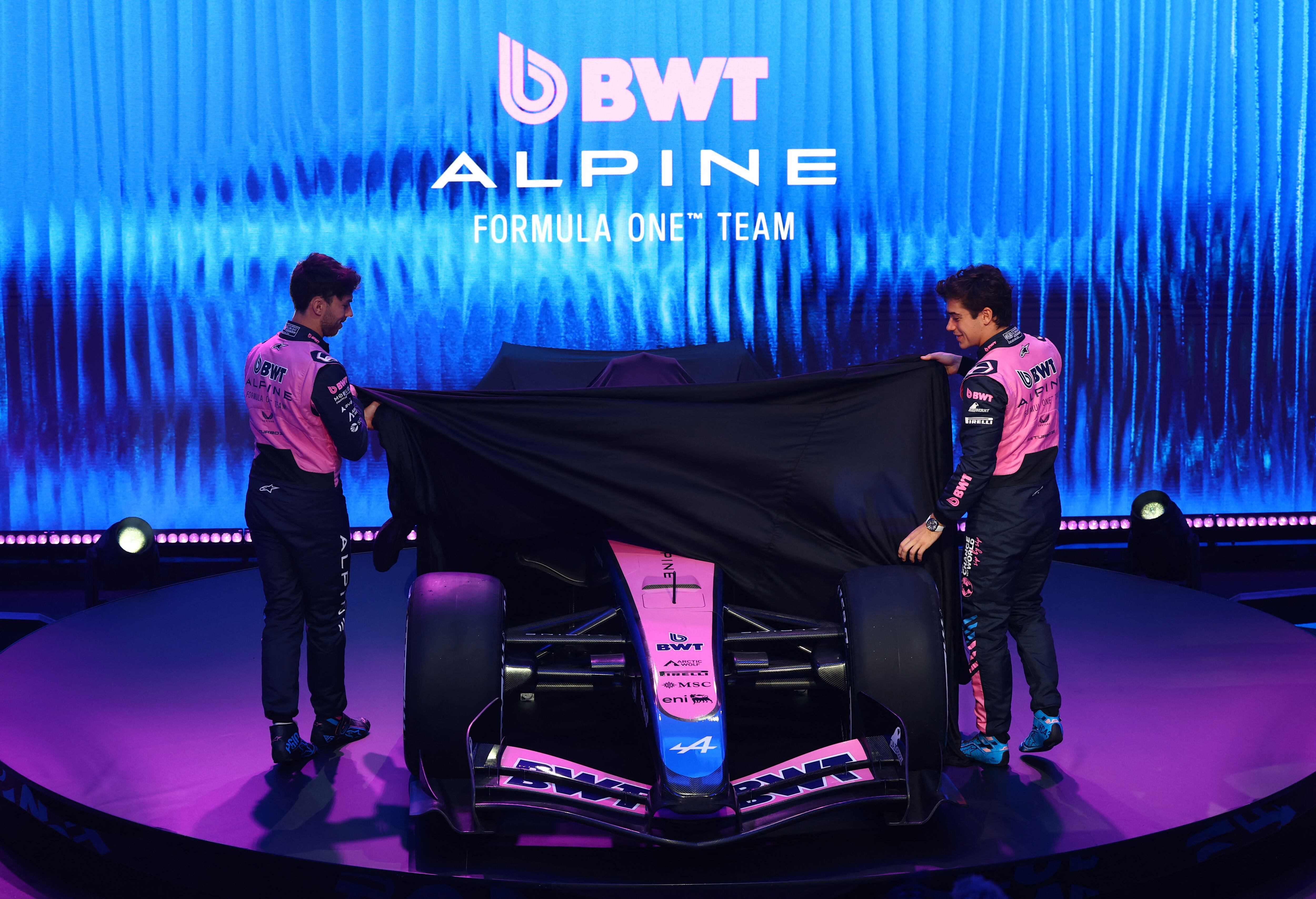 Colapinto probará por primera vez el nuevo monoplaza de Alpine en los test de Barcelona (REUTERS/Albert Gea)