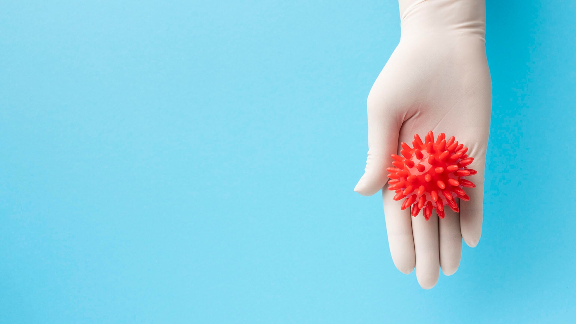 La sífilis puede afectar a personas de cualquier edad y condición social, y no genera inmunidad tras una infección previa (Freepik)