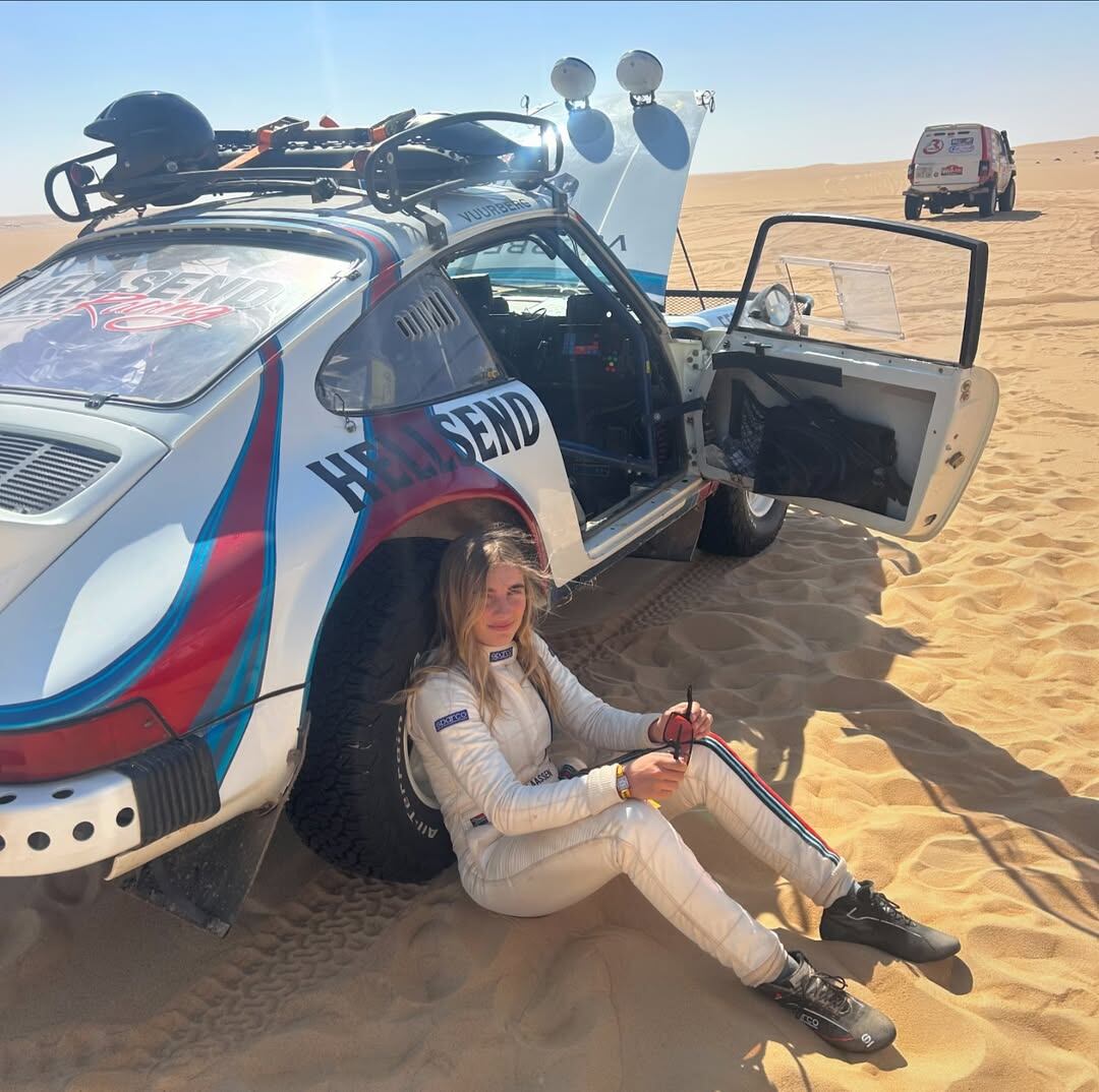 Con el Porsche Martini con el que corrió debutó en la categoría Classic en 2024 en el Rally Dakar