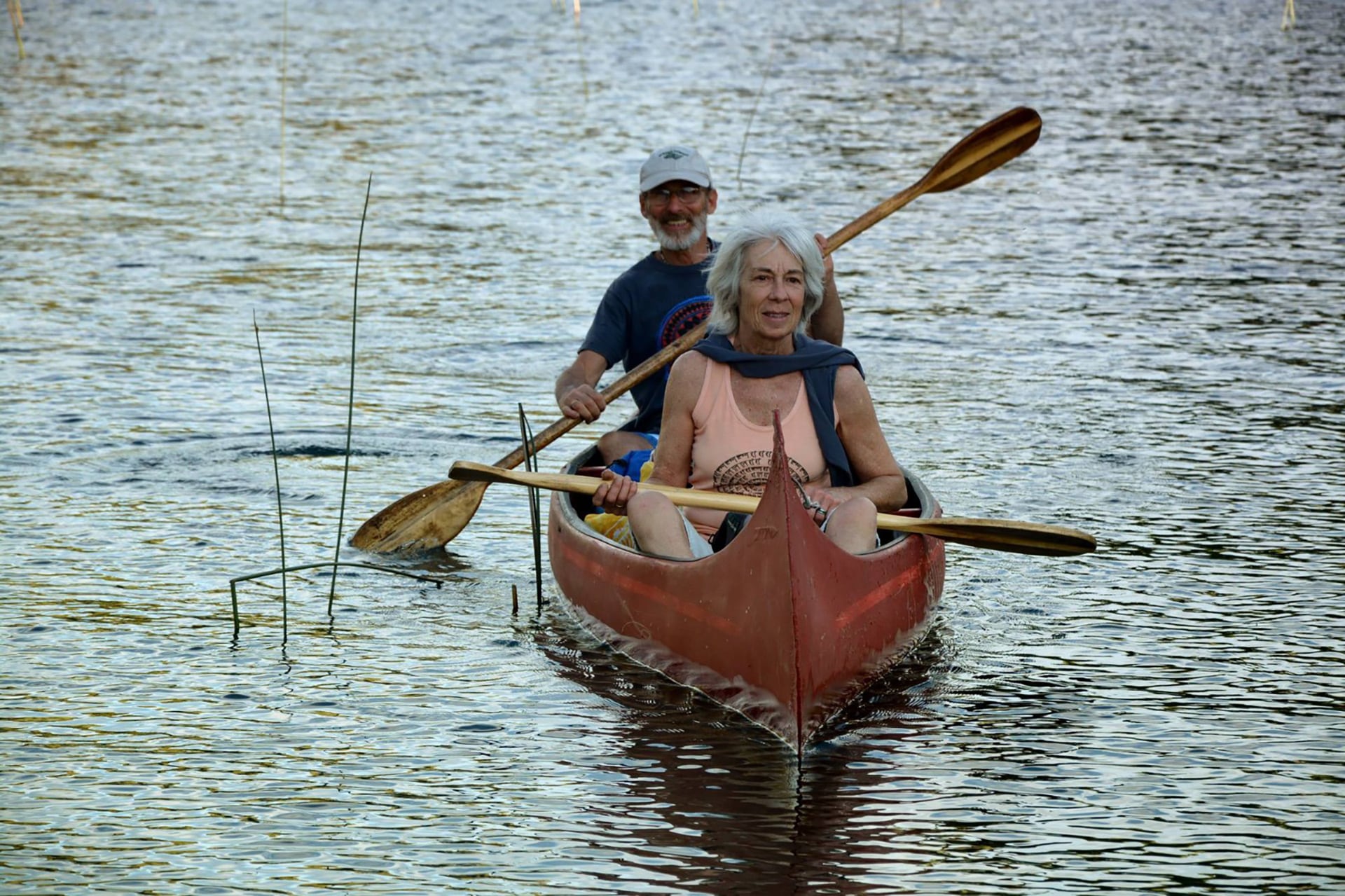 El fotógrafo y ambientalista Lucas Chiappe y su esposa, Jillian Webb, se instalaron en Epuyén en 1976