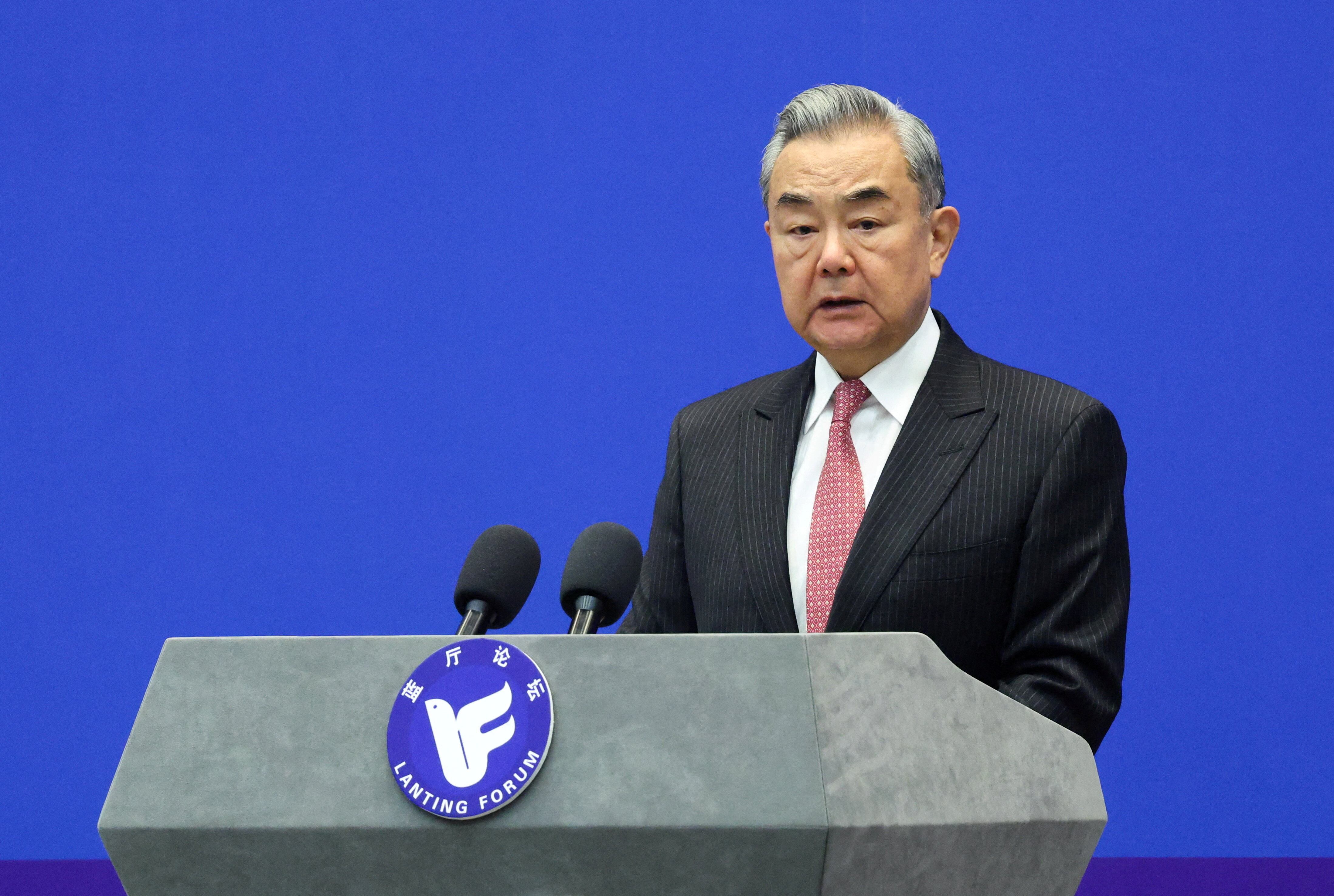 El ministro de Asuntos Exteriores chino, Wang Yi. REUTERS/Maxim Shemetov
